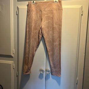 bcbgmax leggings